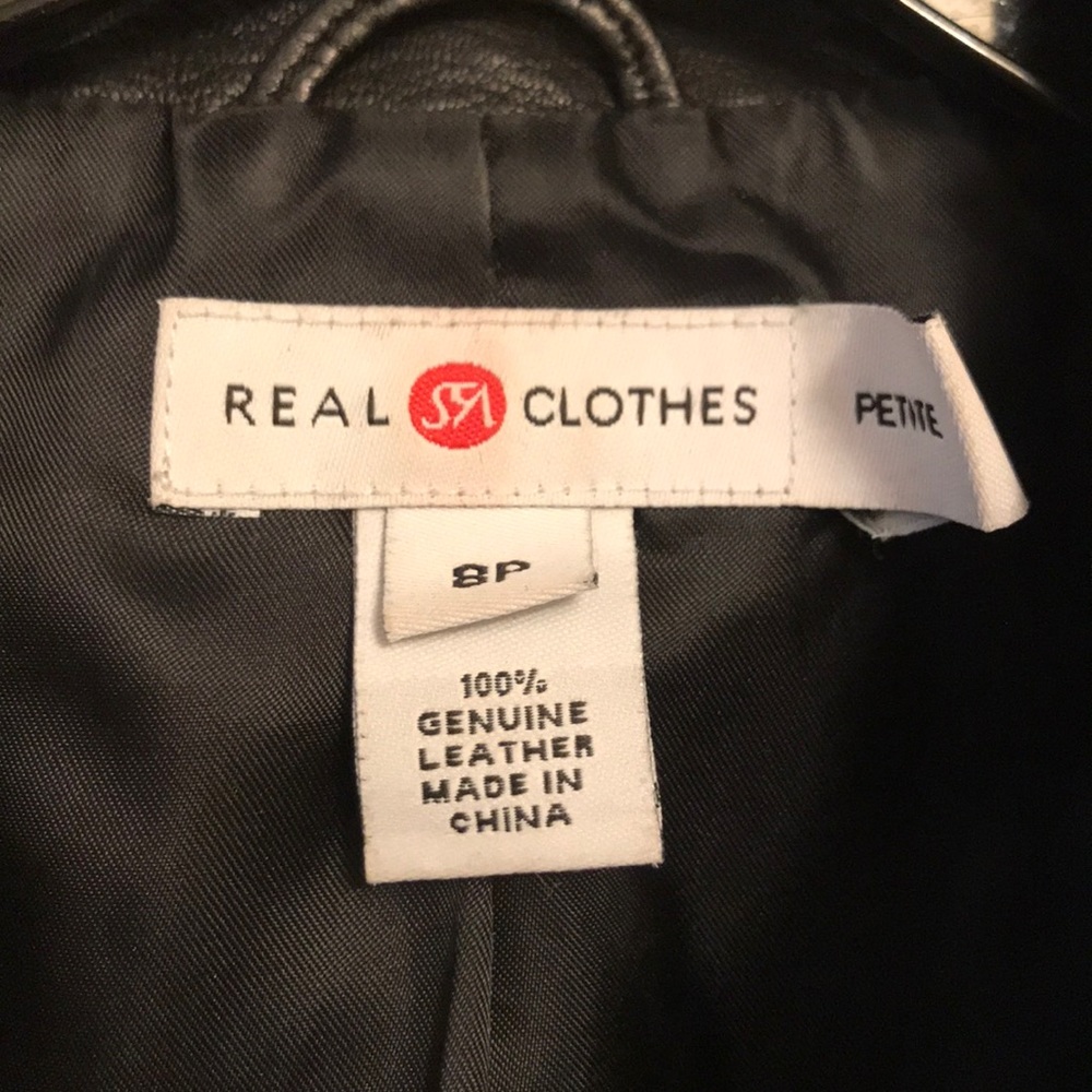 Leather jacket - Picture 2 of 3